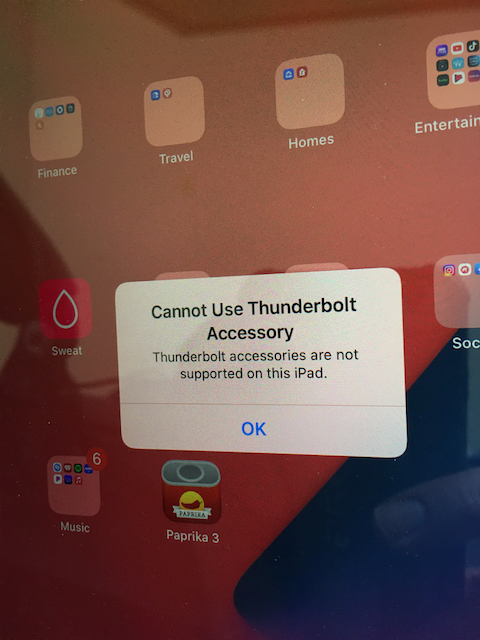 /posts/ipadpro-thunderbolt-dock-usbc/ThunderBoltNotSupported.png